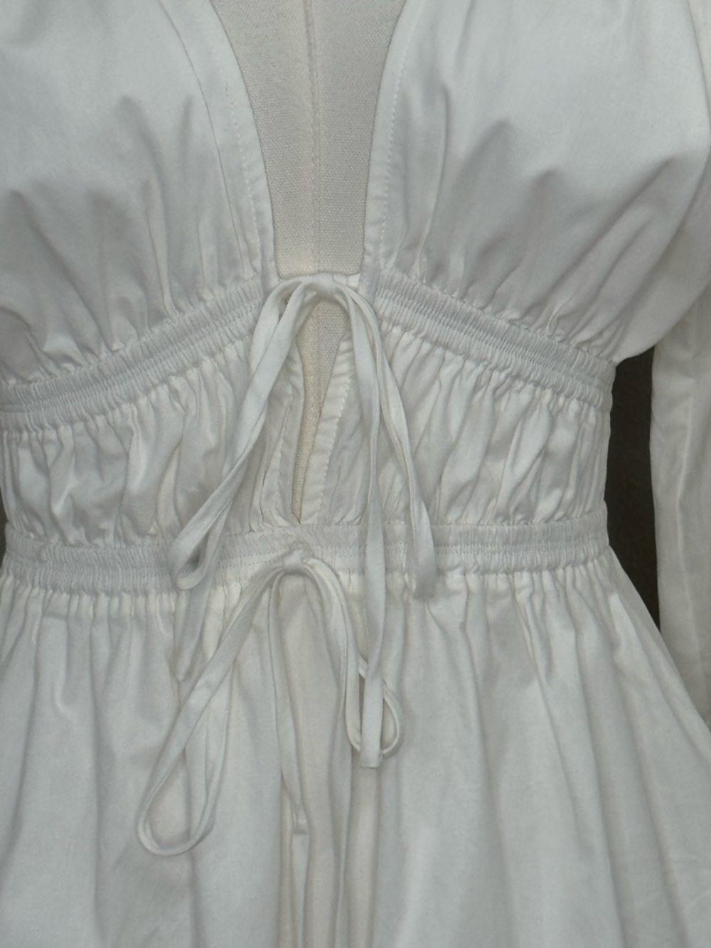 WAYF White Long Sleeve Mini Dress NWT Tie Front Elastic Waist XS - Picture 6 of 7